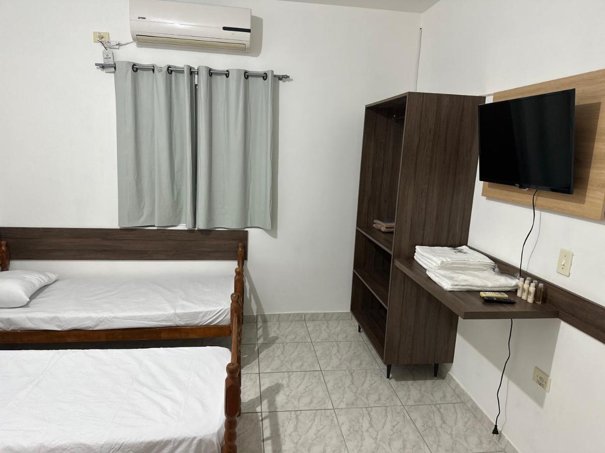 Casa Da Zeze Pousada & Hotel Itaboraí Eksteriør billede