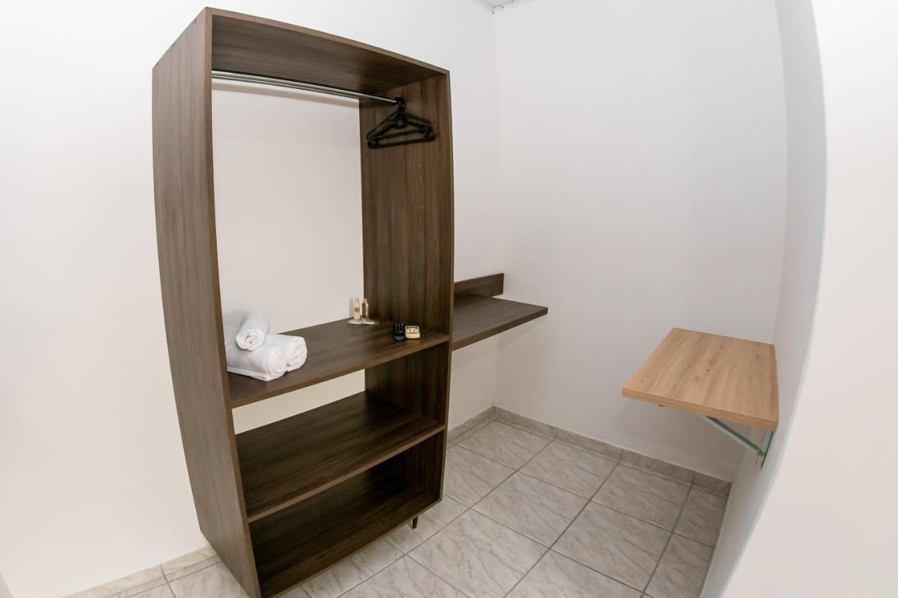 Casa Da Zeze Pousada & Hotel Itaboraí Eksteriør billede