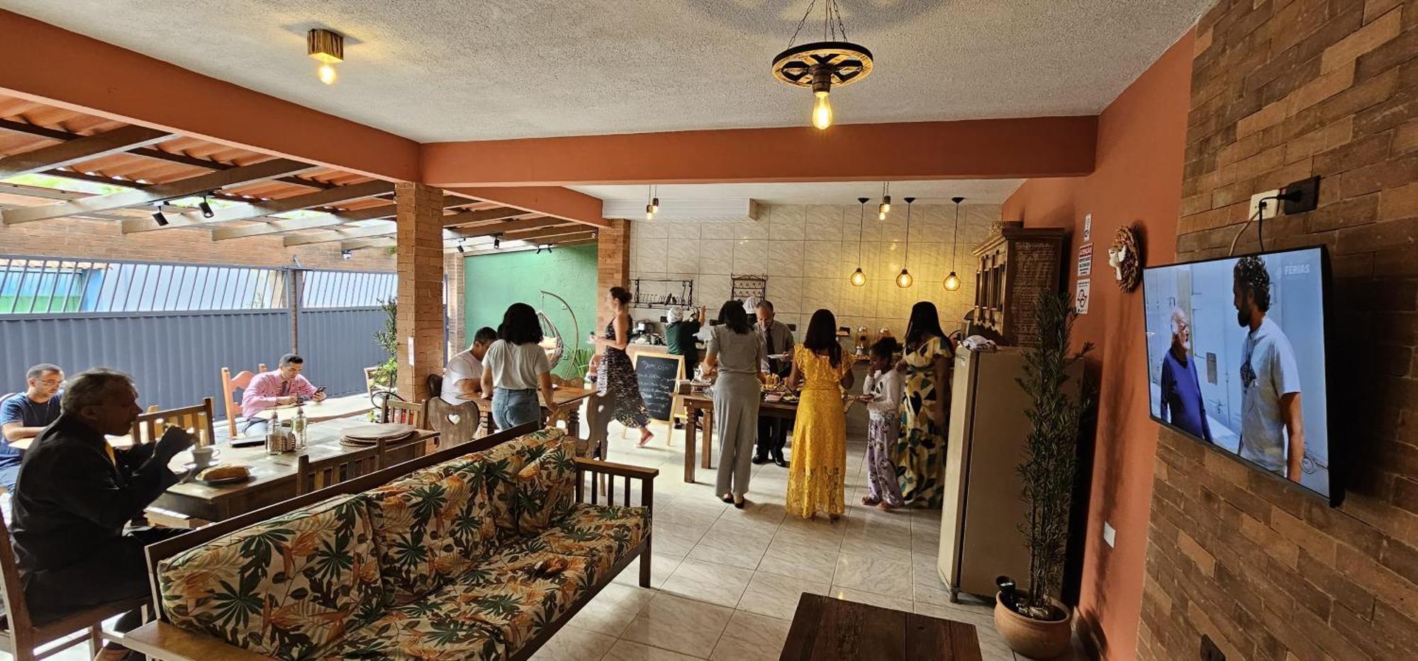 Casa Da Zeze Pousada & Hotel Itaboraí Eksteriør billede